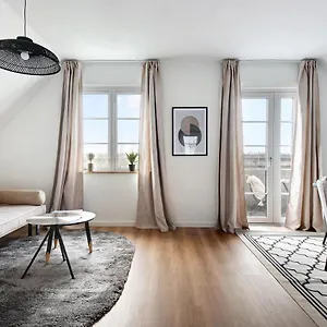 Apartment Sanders Charm - Amazing Two-bedroom With Shared Garden, Copenhagen